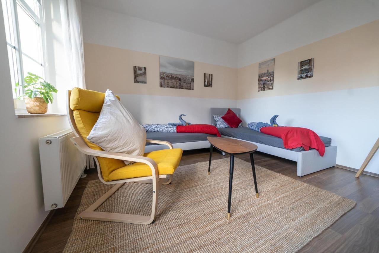 Fullhouse - Zwickau - L12 - 2 Single Beds - Nespresso - Smarttv Apartment Luaran gambar